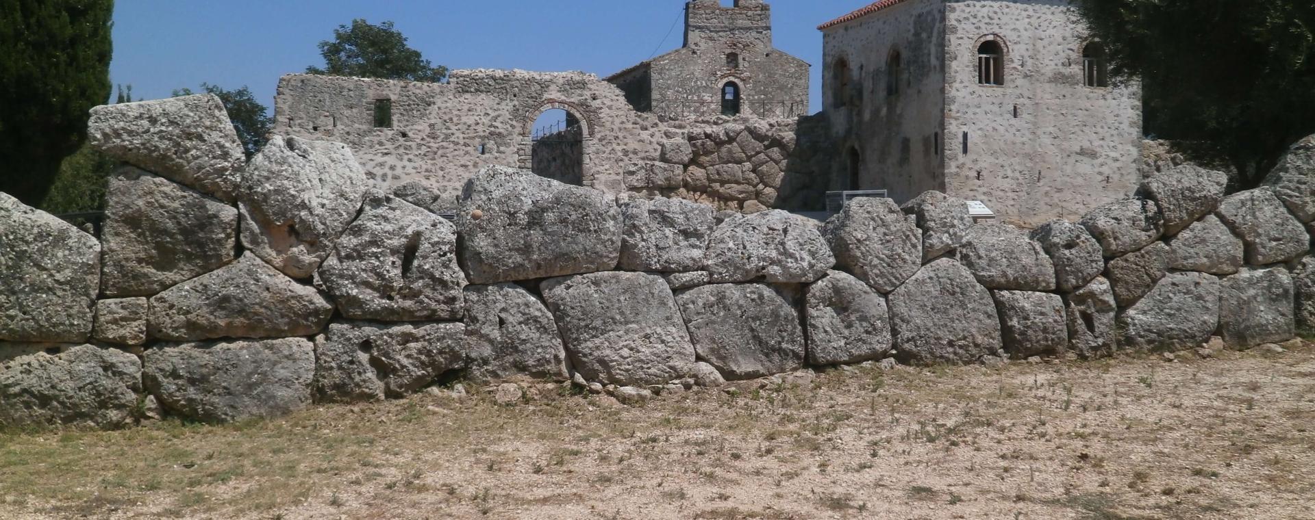 Νεκρομαντείο Αχέροντα